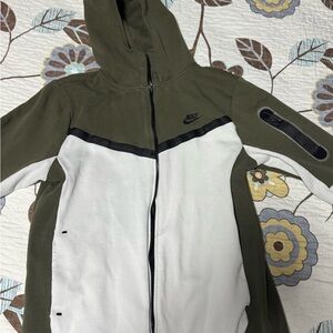 Nike Green and White Hooded Jacket